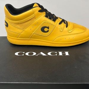 Brand New In Box COACH 1/2 Top running shoes